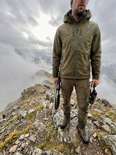 Load image into Gallery viewer, Softshell Sherpa Lined Waterproof Jacket