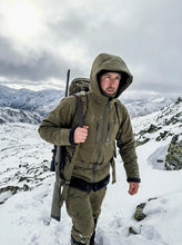 Load image into Gallery viewer, Softshell Sherpa Lined Waterproof Jacket