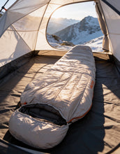 Load image into Gallery viewer, Sub-Zero 750 Fill Power Sleeping Bag