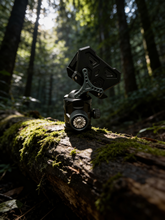 Load image into Gallery viewer, Huto Lifestyle Stranglehold Rifle Vise