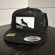 Load image into Gallery viewer, Ram Black + White Snap Back Hat