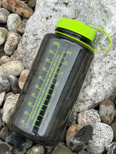 Load image into Gallery viewer, 32oz/1000ml Lime Green Huto Simsy Ram Logo bottle