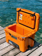 Load image into Gallery viewer, 20QT Travel Cooler
