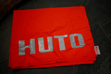 Load image into Gallery viewer, Huto Lifestyle Meat Throw Tarp + Stuff Sack Bags